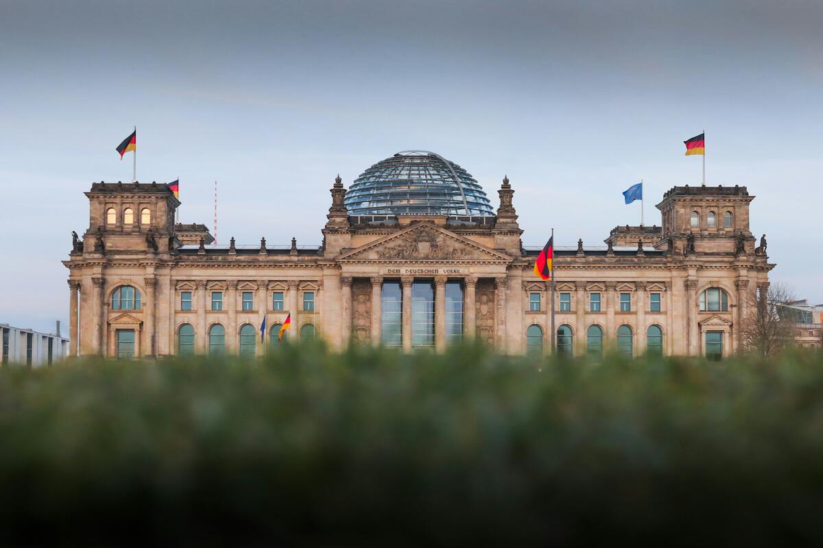 Deutscher Bundestag. (Quelle: Dominic Bieri/Unsplash/DJV)